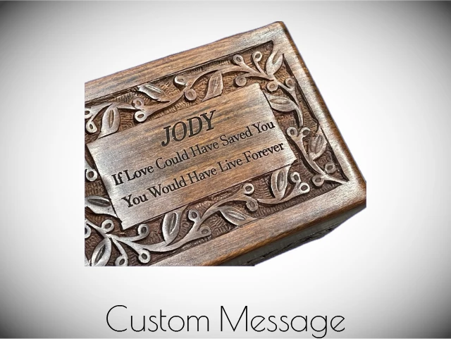 Custom engraved pet memorial message